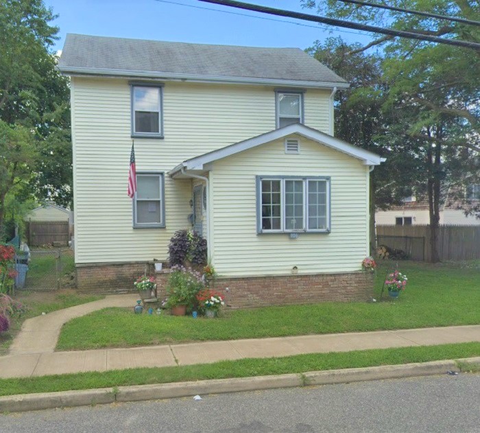 106 Atlantic Street in Keyport