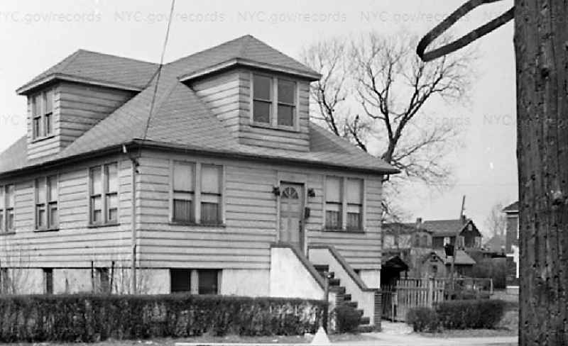 38 Grandview Avenue in Mariners Harbor, Staten Island